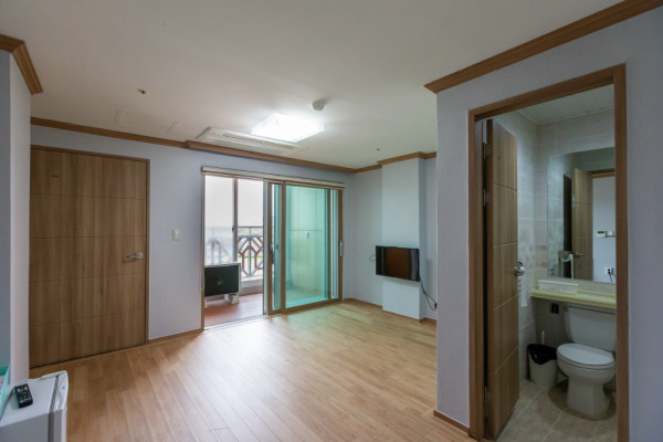 yongmeoligoeul-ex-33.jpg