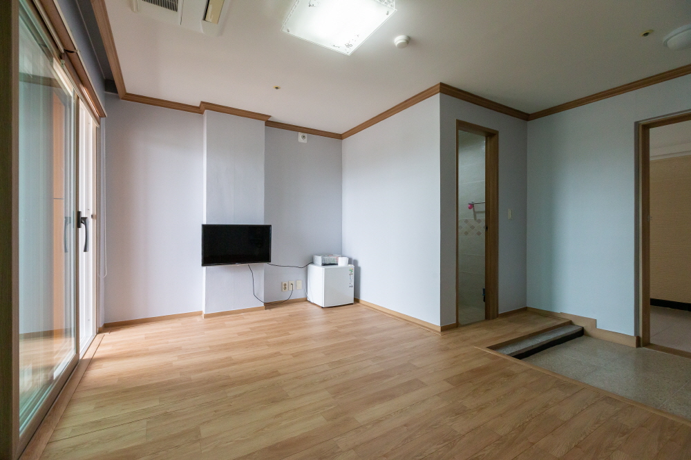 yongmeoligoeul-ex-37.jpg